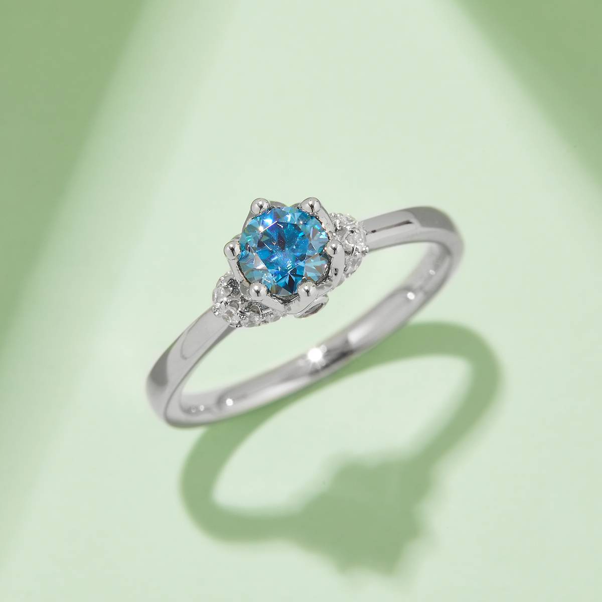 Straight arm coronation S925 silver plated platinum Moissanite women's ring 50 points D-grade